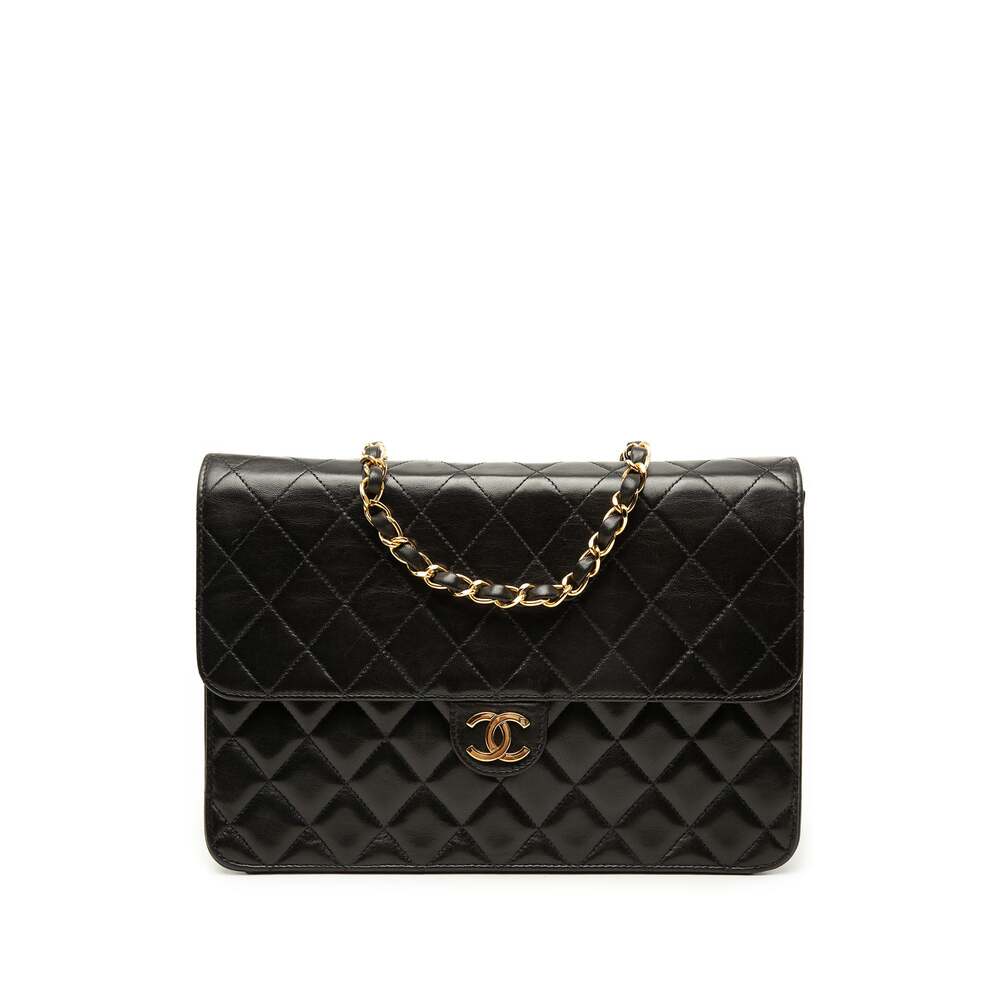 Chanel Vintage Clutch With Chain #312313C41B